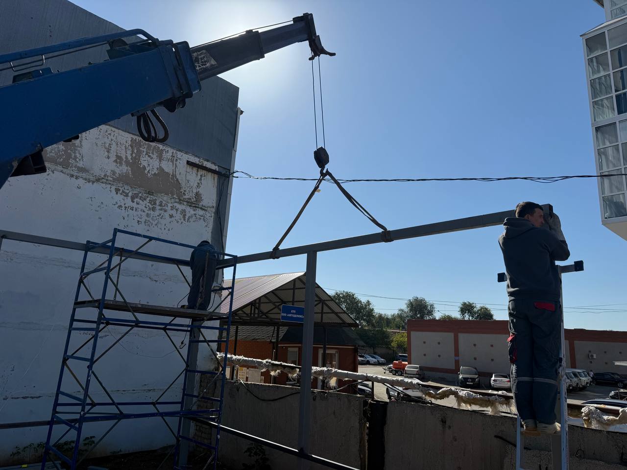 Японский ямобур на строительном объекте в Оренбурге